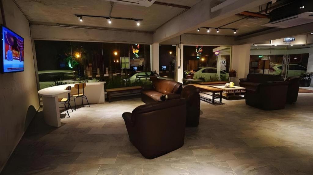 Riverine Garden Hotel Chukai Zewnętrze zdjęcie